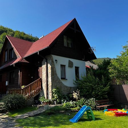 Domek W Szczyrku Экстерьер фото
